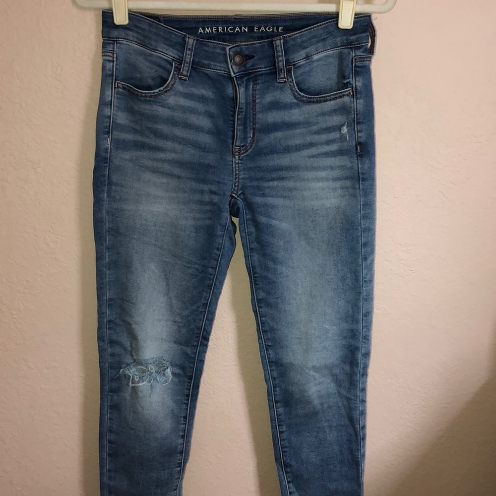 American Eagle ripped skinny jeans